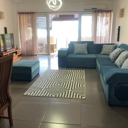 Ferienwohnung Ocean-View Penthouse With Roof Terrace, Grand Baie, Waterside Complex The Vale Exterior foto